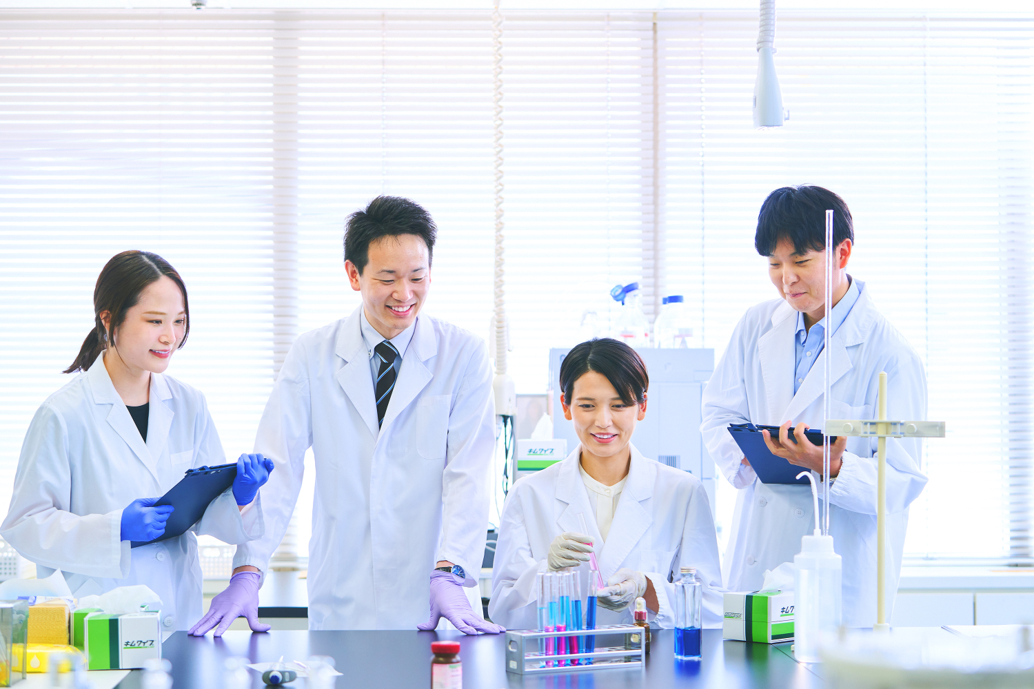 【神奈川】輸液・注射剤を中心とする医薬品メーカーの品質管理（課長クラス）